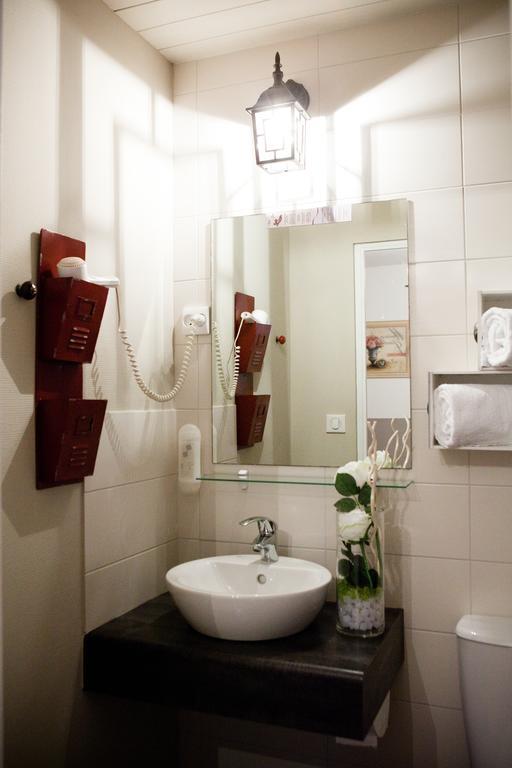 Hotel Abat Jour Nantes Habitación foto